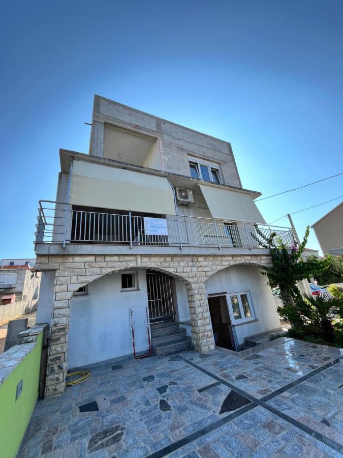 Apartmani Lamani Bibinje Exterior photo