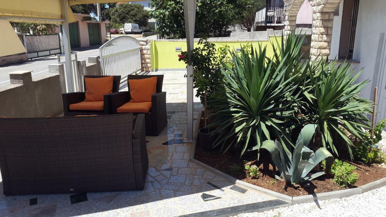 Apartmani Lamani Bibinje Exterior photo